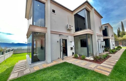 Dilovasi Villa | Fynoora