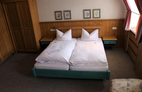 Adenau Hotel | Gästehaus Blaue Ecke