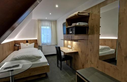 Grasellenbach Hotel | Gästehaus Dorflinde
