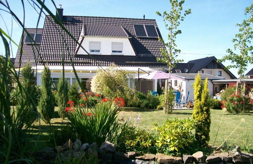 Marmagen Bed & Breakfast | Gästehaus „Haus am Hahnenberg“