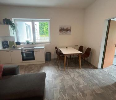Attnang-Puchheim Apartment | Gästehaus Hemetsberger