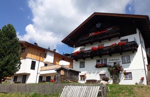 Obertilliach House | Gästehaus Obererlacher