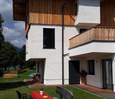 Obertilliach House | Gästehaus Obererlacher