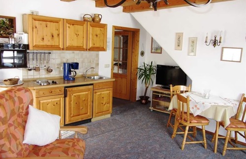 Bad Bayersoien Apartment | Gästehaus Schönblick - Apartment Edelweiss