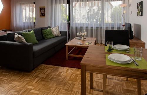 Bad Bergzabern Apartment | Gästehaus Tannenhof