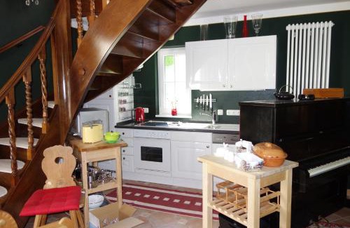 Eggenbach Villa | Gästehaus "Villa am Eggenbach" Familie Heiss