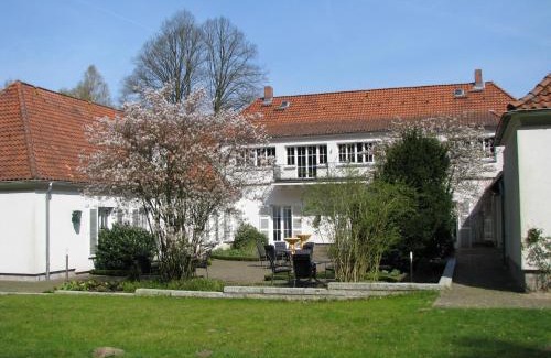 Bomlitz House | Gästehaus Villa Wolff