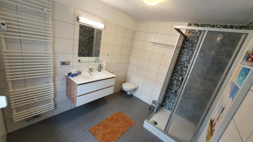 Herbsleben House | Gästezimmer & Ferienwohnungen Thon