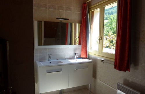 Saint-Nizier-du-Moucherotte House | Gîte du Broulez Hameau des Girauds