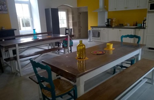 Saint-Martin-des-Tilleuls House | Gîte à 15 mn du Puy du F0U La Halte Martinoise