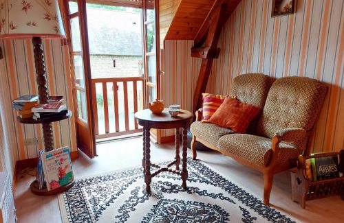 La Pellerine House | Gîte à la campagne avec jardin privatif, terrasse, et jeux extérieurs près de Fougères - FR-1-600-69