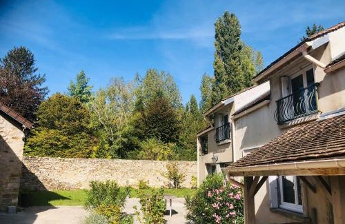 Vernou-la-Celle-sur-Seine House | Gîte 10 lits proche forêt Fontainebleau