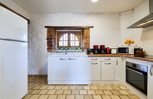 Fontaine-sur-Ay House | Gîte 14 people - 5 bedrooms - 5 bathrooms - Large spaces