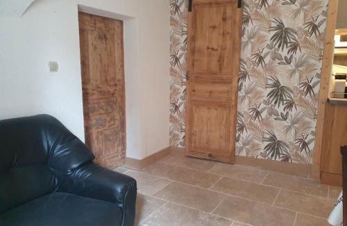 Saint-Rome-de-Tarn Apartment | Gîte 2 à 3 personnes, entièrement rénové en 2024