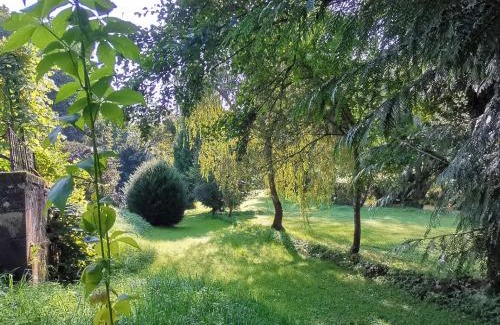 Hagecourt House | Gîte Artéa parc arboré 2,5 ha animaux acceptés 2 à 6 personnes 20mn des thermes de Vittel et Contrexéville
