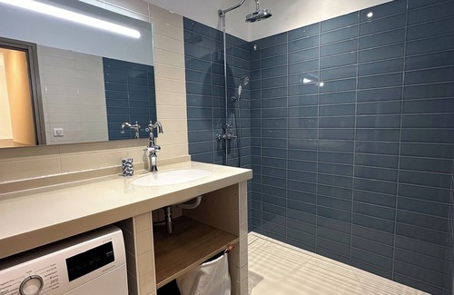 Valensole House | Gîte au Coeur des Champs de Lavande