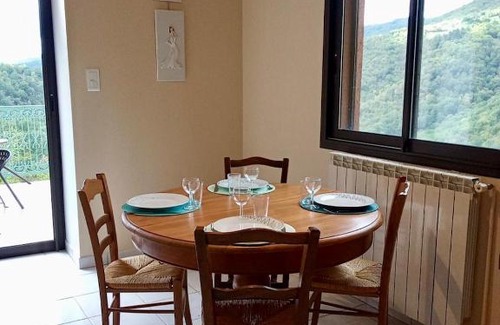 Castelnau-Pegayrols House | Gîte au coeur de la muse