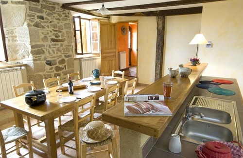 Les Salces House | Gîte au Ginestous - SALCES (LES)