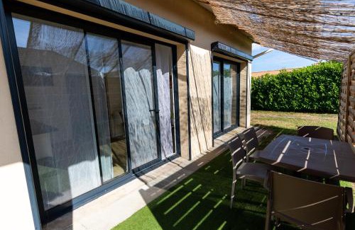 Prignac-et-Marcamps House | Gîte au milieu des vignes