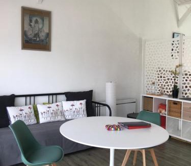 Villefranque House | gîte au Pays Basque entre mer et montagne