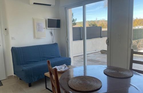 Villes-sur-Auzon Apartment | Gîte au pied du Ventoux