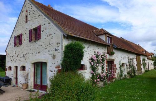 Audes House | Gîte Authentique avec Confort Moderne, Cheminée, Jardin, Jeux pour Enfants, à 13km de Montluçon - FR-1-489-119