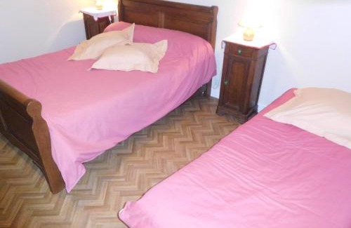 Cusey House | Gîte authentique avec jardin clos, climatisation, animaux acceptés, proche Dijon et Langres - FR-1-611-5