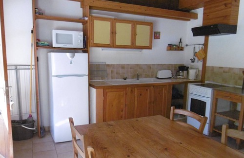 Fougax-et-Barrineuf Cottage | Gîte Aux gîtes du Rasteille for 7 people