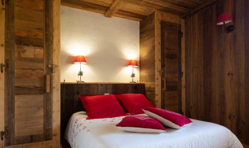 Taninges Apartment | Gîte Balnéo Au Coeur des Alpes