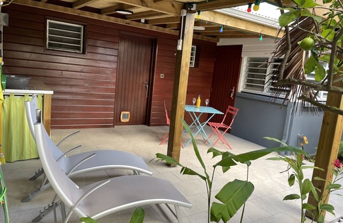 Sainte-Anne Cottage | Gîte Bord de Mer Sainte Anne