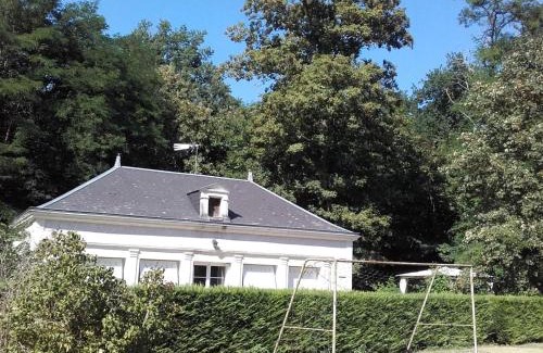 Meusnes House | Gîte champêtre avec parc arboré, à 20 min du Zoo de Beauval, idéal pour petite famille. - FR-1-491-335