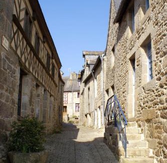 Moncontour House | Gîte Charbonnerie