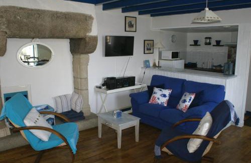 Moncontour House | Gîte Charbonnerie