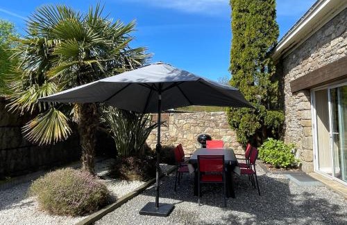 Saint-Molf House | Gîte Charmant avec Cheminée, Jardin Clos et Equipements Bébé à Proximité de la Côte - FR-1-306-842