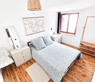 Lezoux House | Gîte Chez Bisset 2chambres 4personnes