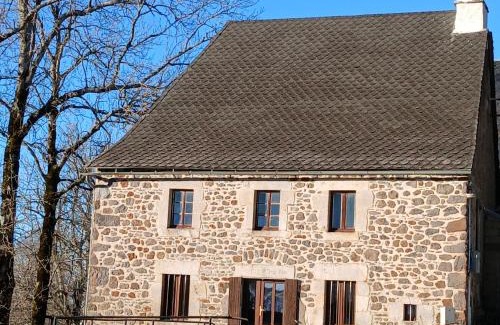 Montgreleix House | Gîte chez jeantou