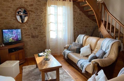 Frayssinet-le-Gelat House | Gîte chez Lilly **** charmant et authentique
