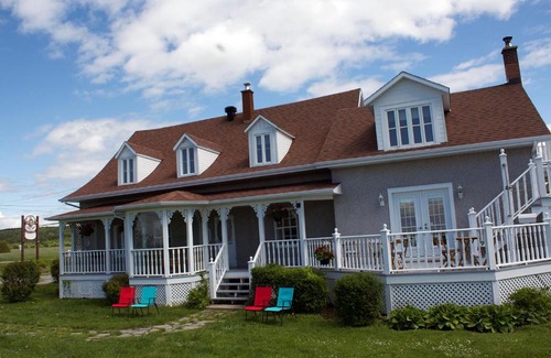 Le Bic Bed & Breakfast | Gîte Chez Rosemarie