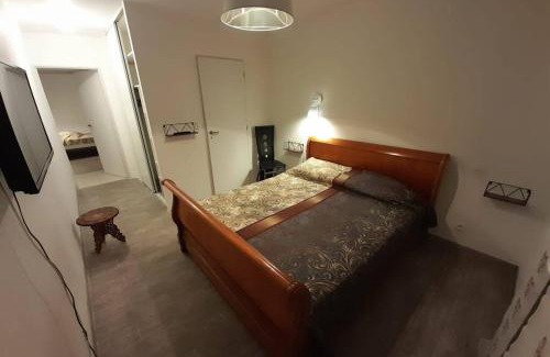 Listrac-Medoc Villa | Gîte classé 4 étoiles - 6 P. avec piscine chauffée