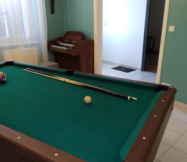 Pons Villa | Gîte climatisé les hirondelles