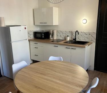 Langeac Apartment | Gîte Cosy - 35 m2 - T2 Hyper Centre - Tout équipé