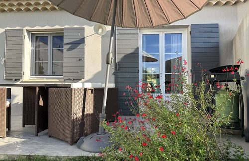 Crillon-le-Brave Cottage | Gîte Couleur Olive