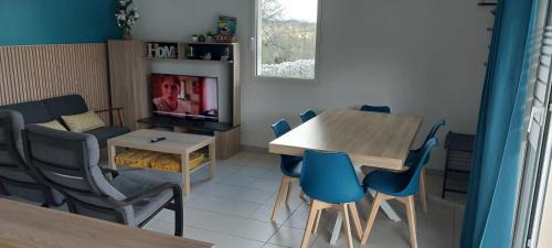 Martel House | Gîte D&D avec piscine privative