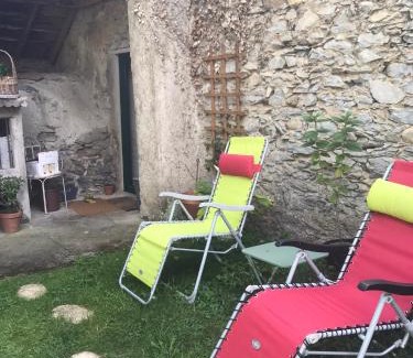 Lezignan House | Gîte dans un petit village pyrénéen