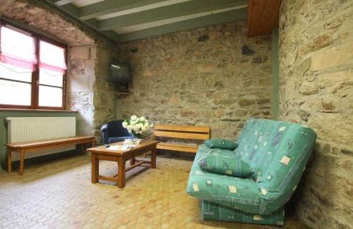 Saint-Vert House | Gîte de charme 10 pers. à Saint-Vert - Nature préservée, 4 chambres, jardin clos - FR-1-582-307