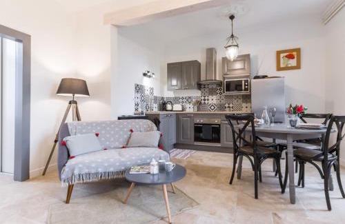 Vue House | Gîte de charme entre Nantes et Côte de Jade - Jardin privé, équipement bébé, wifi, animaux acceptés - FR-1-306-852