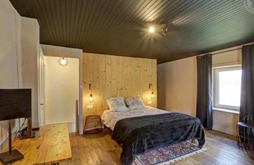 Belmont-de-la-Loire House | Gîte de charme avec piscine chauffée et animaux acceptés - FR-1-496-126