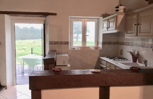 Auterrive House | Gîte de Charme Grande Capacité Dans un Écrin de Verdure