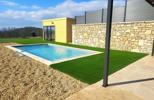 Bessas House | Gîte de charme L'Escale Des Sens sauna et jacuzzi privé sud Ardéche
