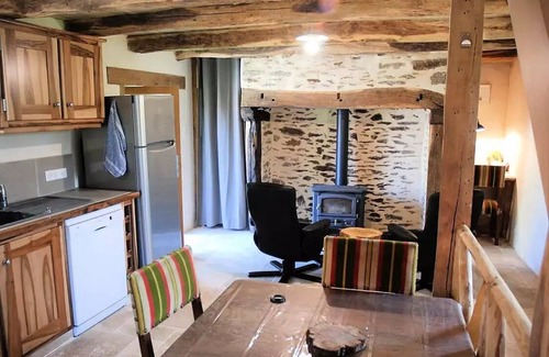 Saint-Merd-de-Lapleau Villa | Gîte de France Gîte de coiral 3 ears - Gîte de France 2 people